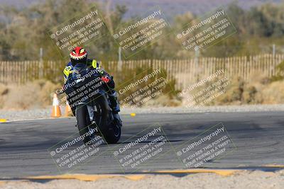 media/Jan-18-2024-Racers Edge (Thu) [[008952c709]]/A Group/Session 5 (Turns 2 and 1)/